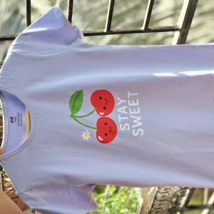 Alternative view of Girls half sleeve t-shirt